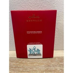 Hallmark Hitchhiking Ghosts Disney Haunted Mansion Keepsake Ornament 2020